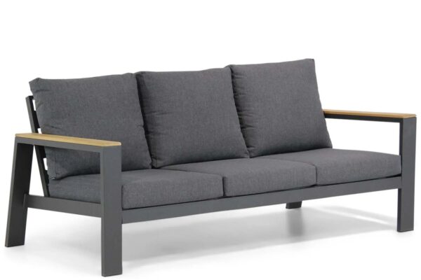 Lounge bank (bijdrage)